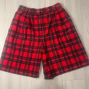 Vintage high waisted red plaid corduroy shorts 100% cotton Size 10